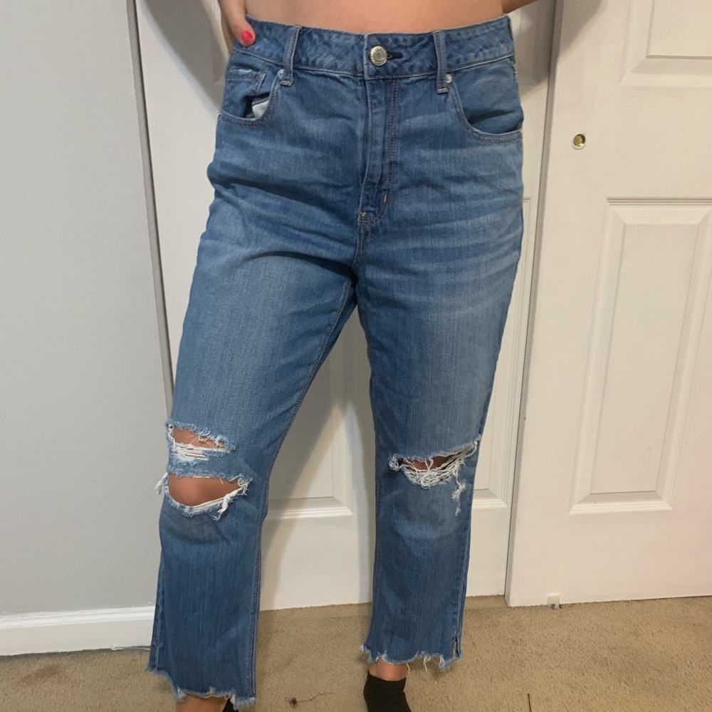 American Eagle Mom Jeans